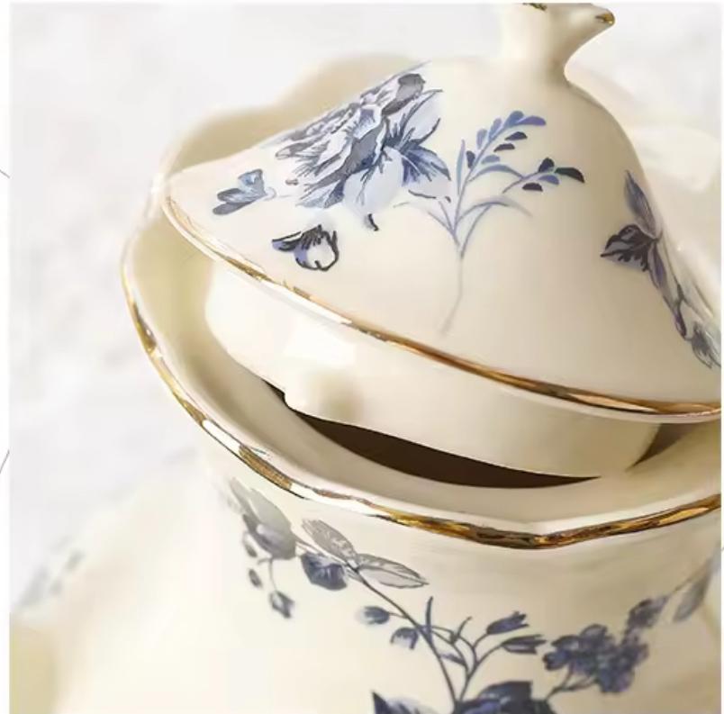 Fleur De Porcelain
