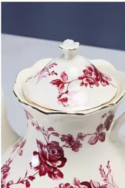 Fleur De Porcelain