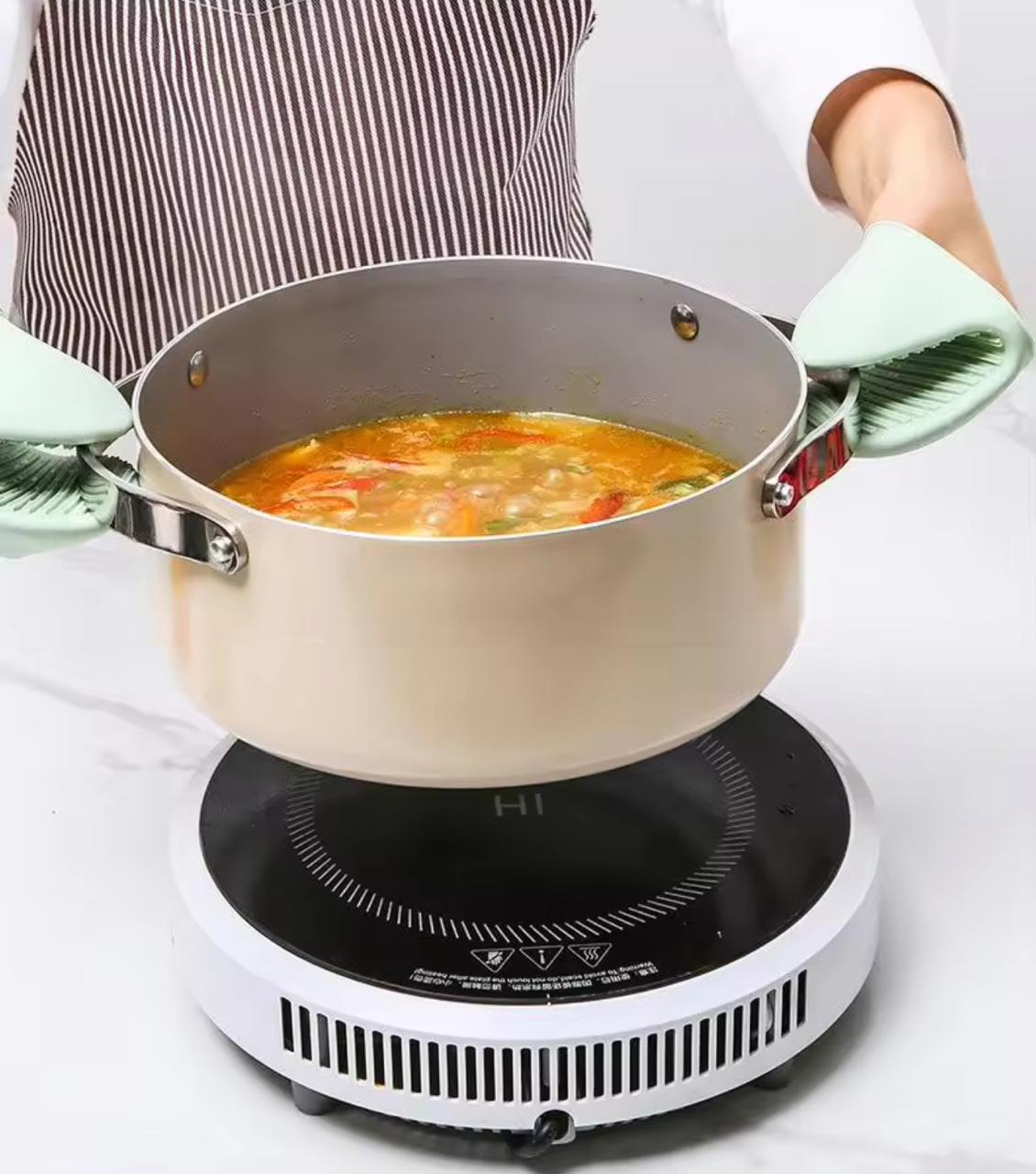 Zen Flame Ceramic Coated Dutch Oven (24 cm) Cookware