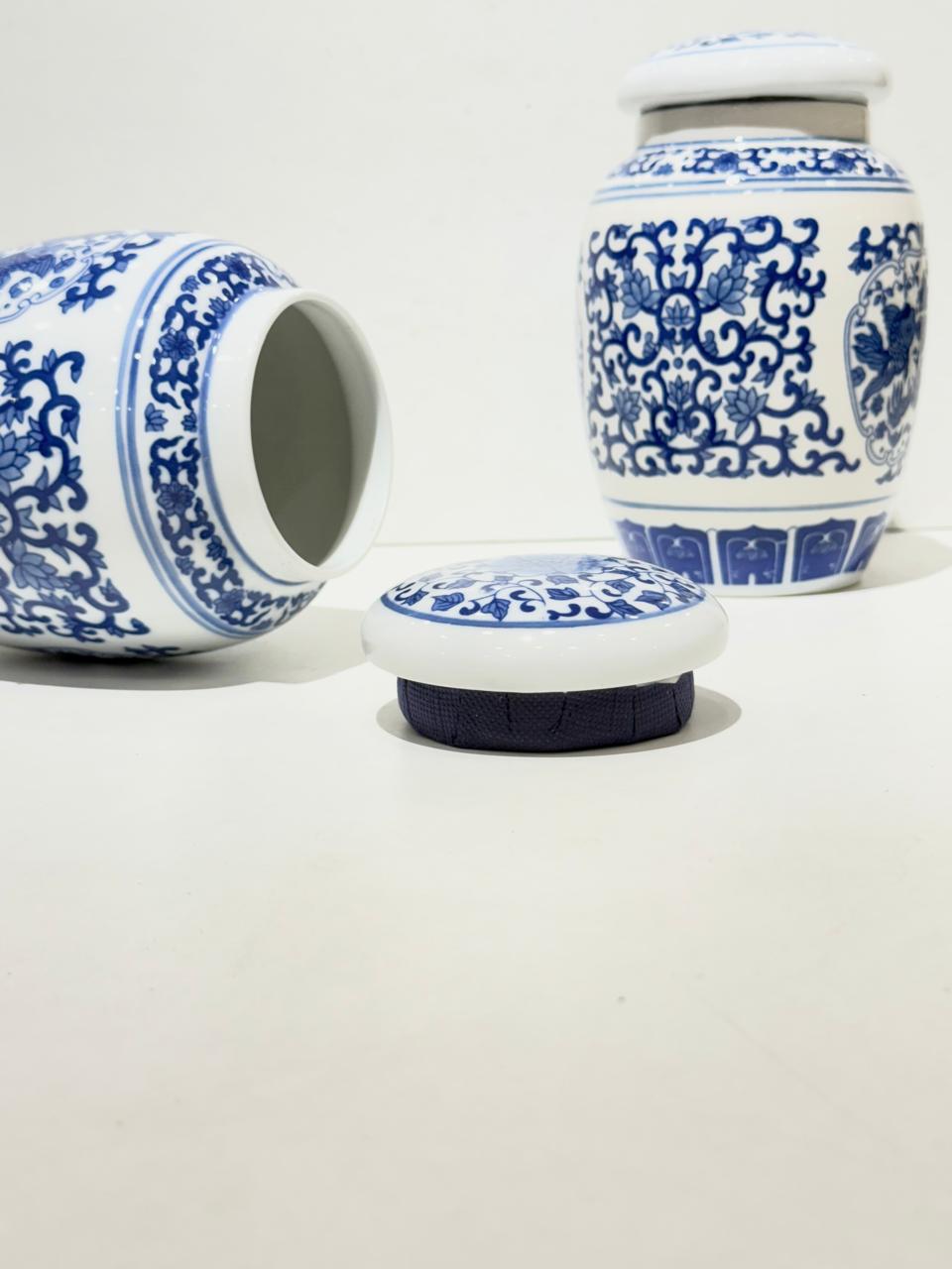 Handcrafted Porcelain Airtiight Classic Blue and White Canister-500 ML