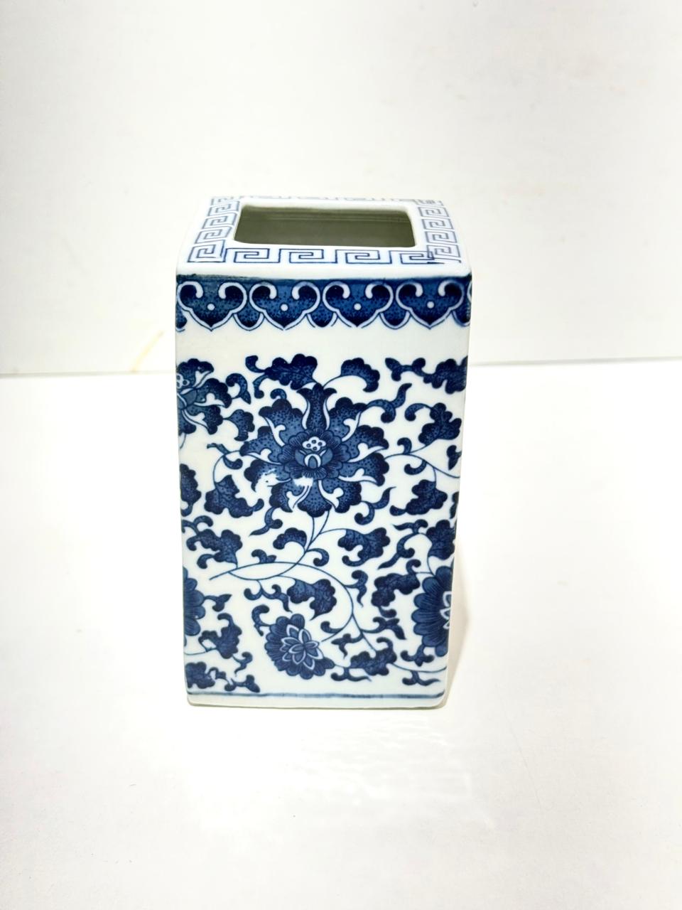 Shanghai Ceramic Blue and White Spatula Holder