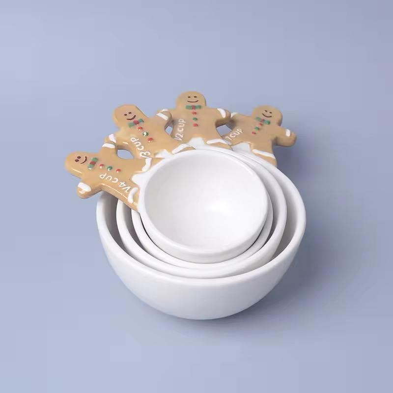Baking Buddy -Gingerbread Measuring Bowls