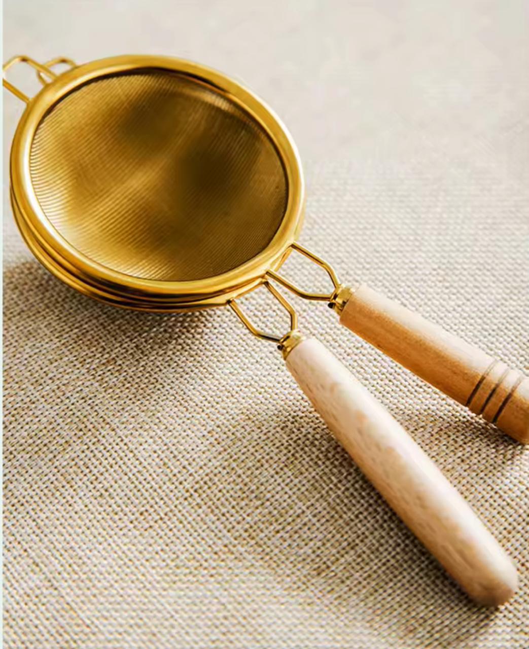 The Macau Aesthetic Golden Tea Strainer