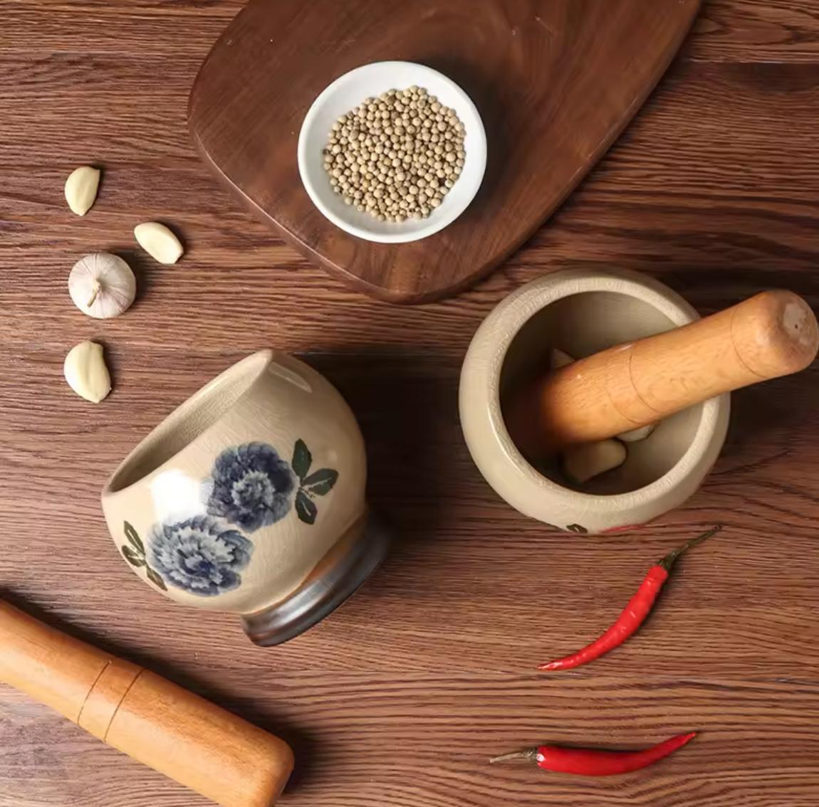 Rustic Charm Ceramic Mortar & Pestle – Crackle Finish & Floral Motif