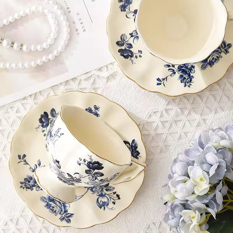 Fleur De Porcelain