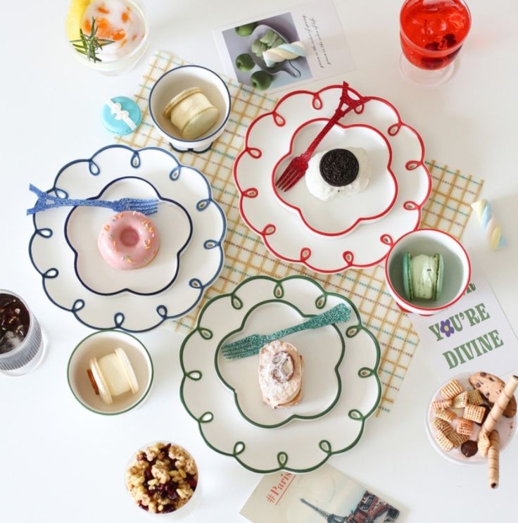 Flower Border Snack Plate Set