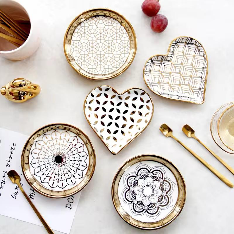 Set of 6 Royal Radiance Dessert plates