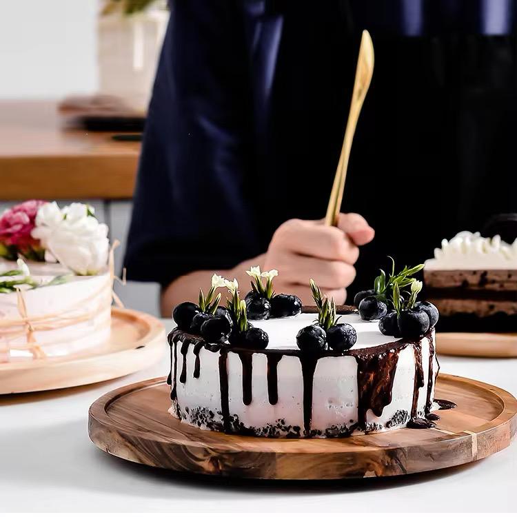 360° Rotating Acacia Wooden Platter with Clear Dome