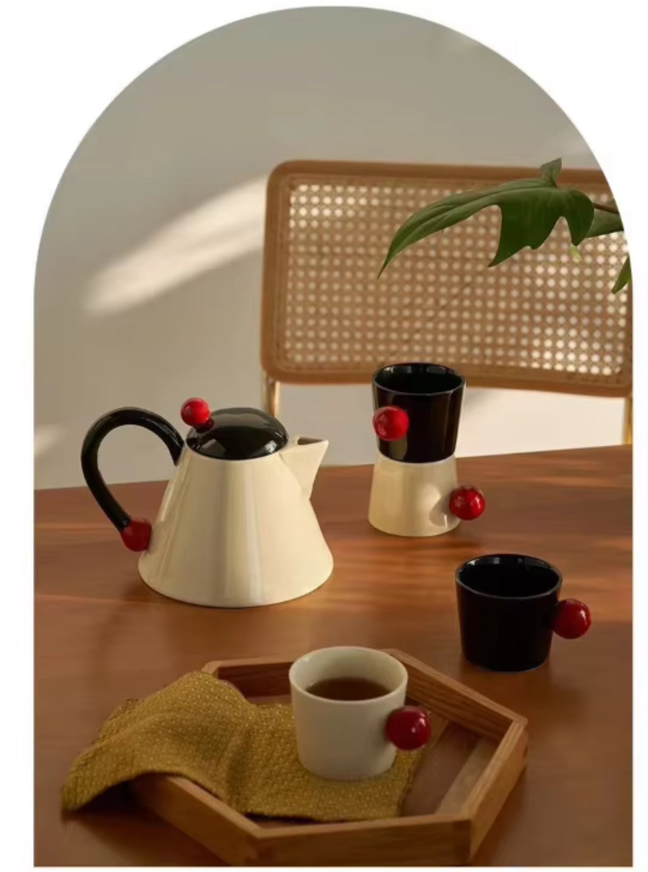 The Classic Beige & Noir Tea Gift Set
