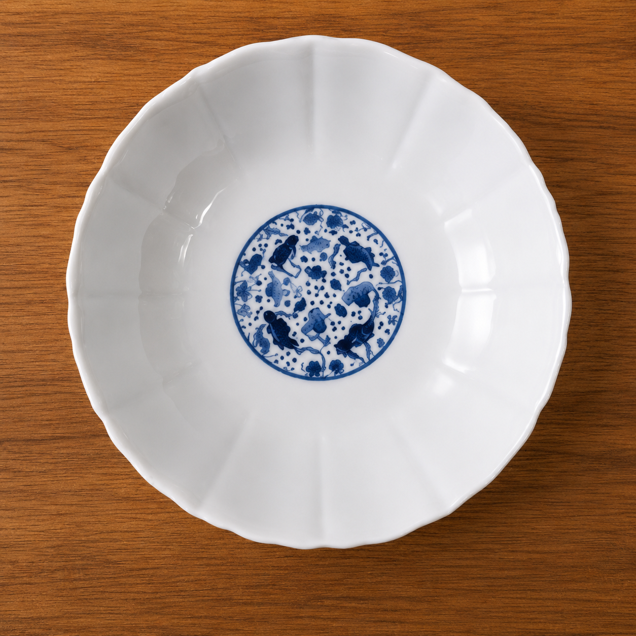 Ocean Scalloped Porcelain Serving Bowl