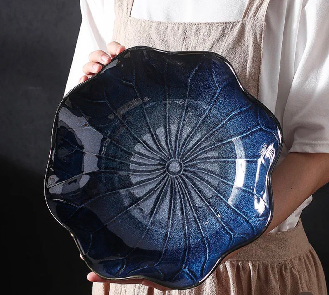 Curvy Edges Large serving Bowl- Ceramic