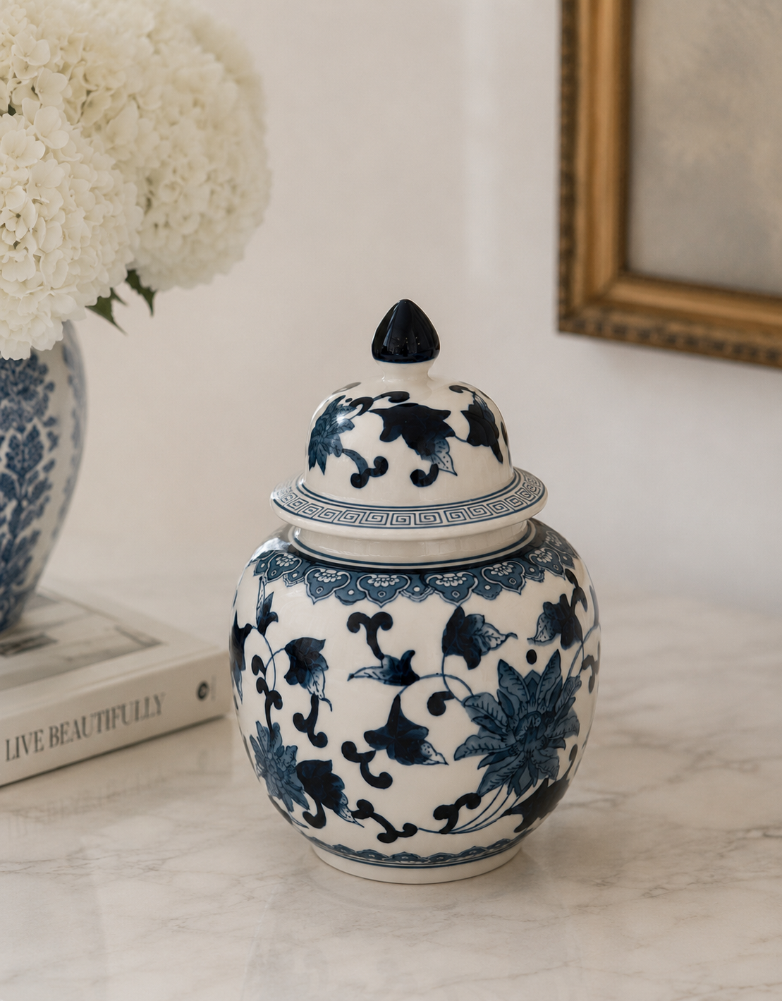 Classic Chinoiserie Porcelain Accent Jars