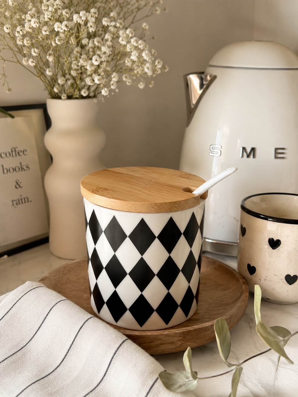 MONOCHROME BLOCK PRINTS CANISTERS