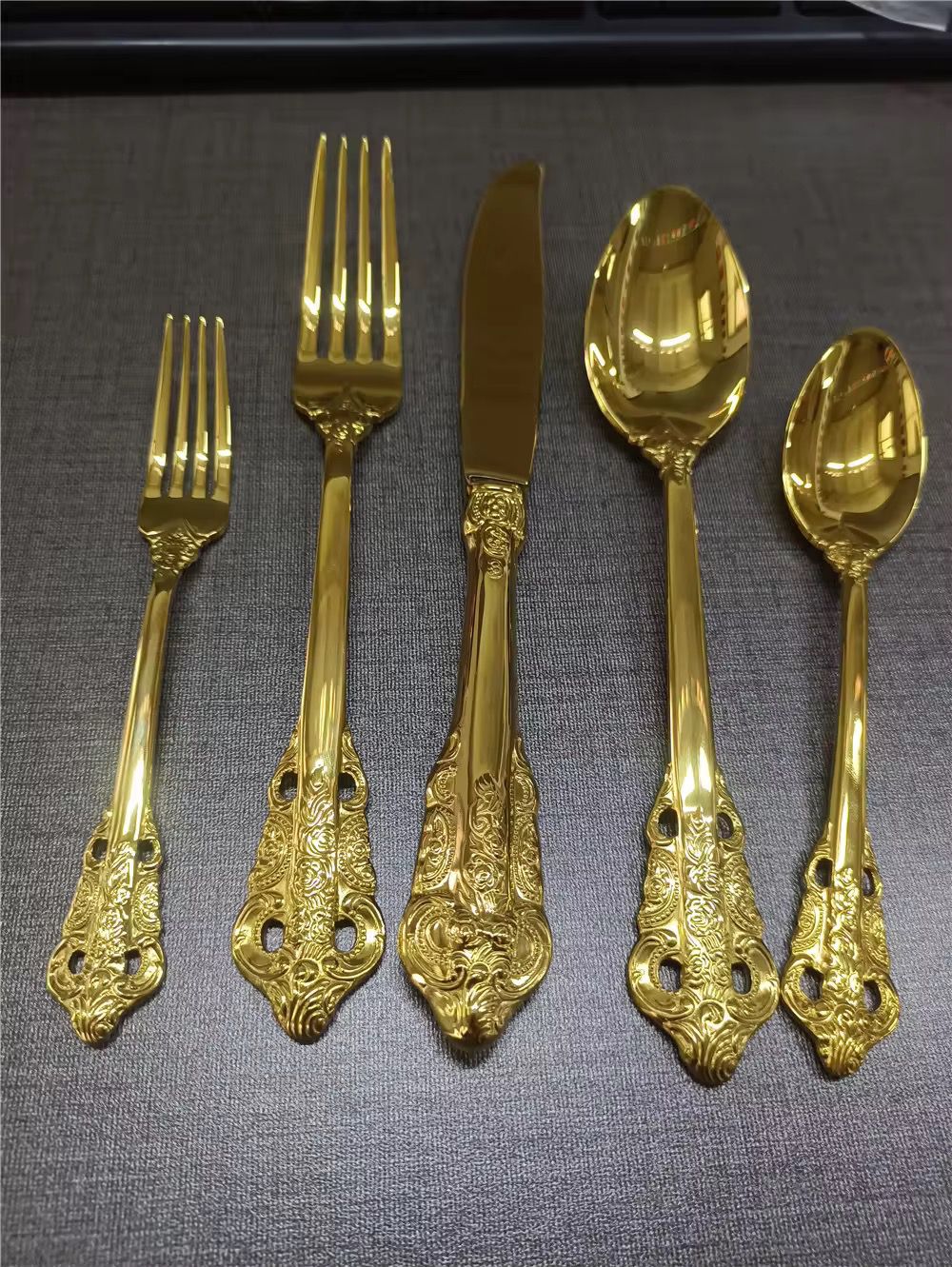 Regal Gold Cutlery-Classic Serving Pieces